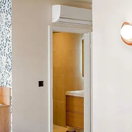 Sarrouge S.a.r.l / Le Gabriel Hotel 4*